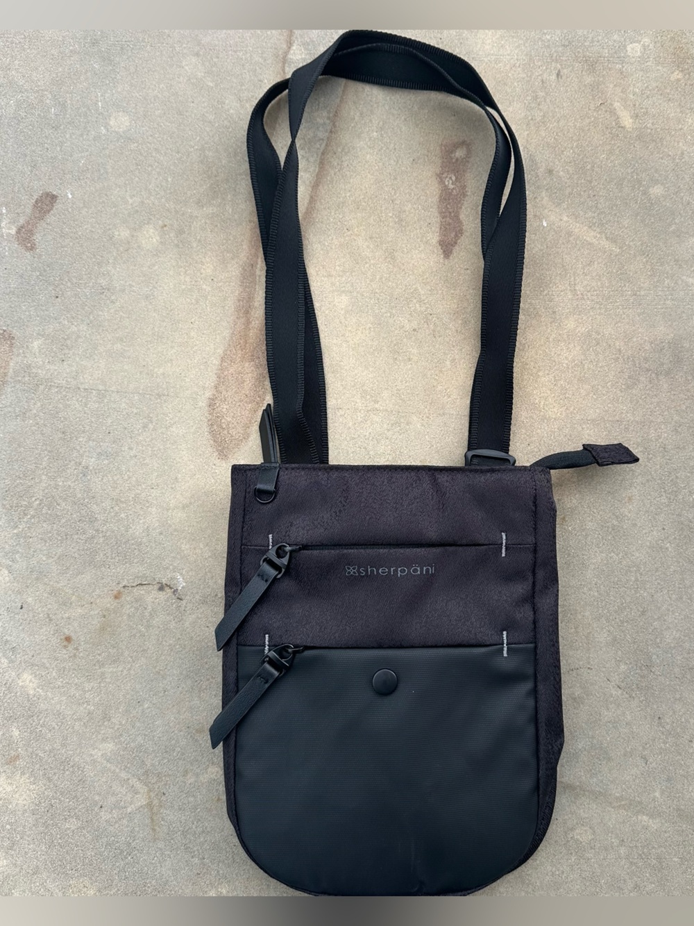 Sherpani LIMA RFID Anti-Theft Crossbody Travel Bag Black Locking Zippers